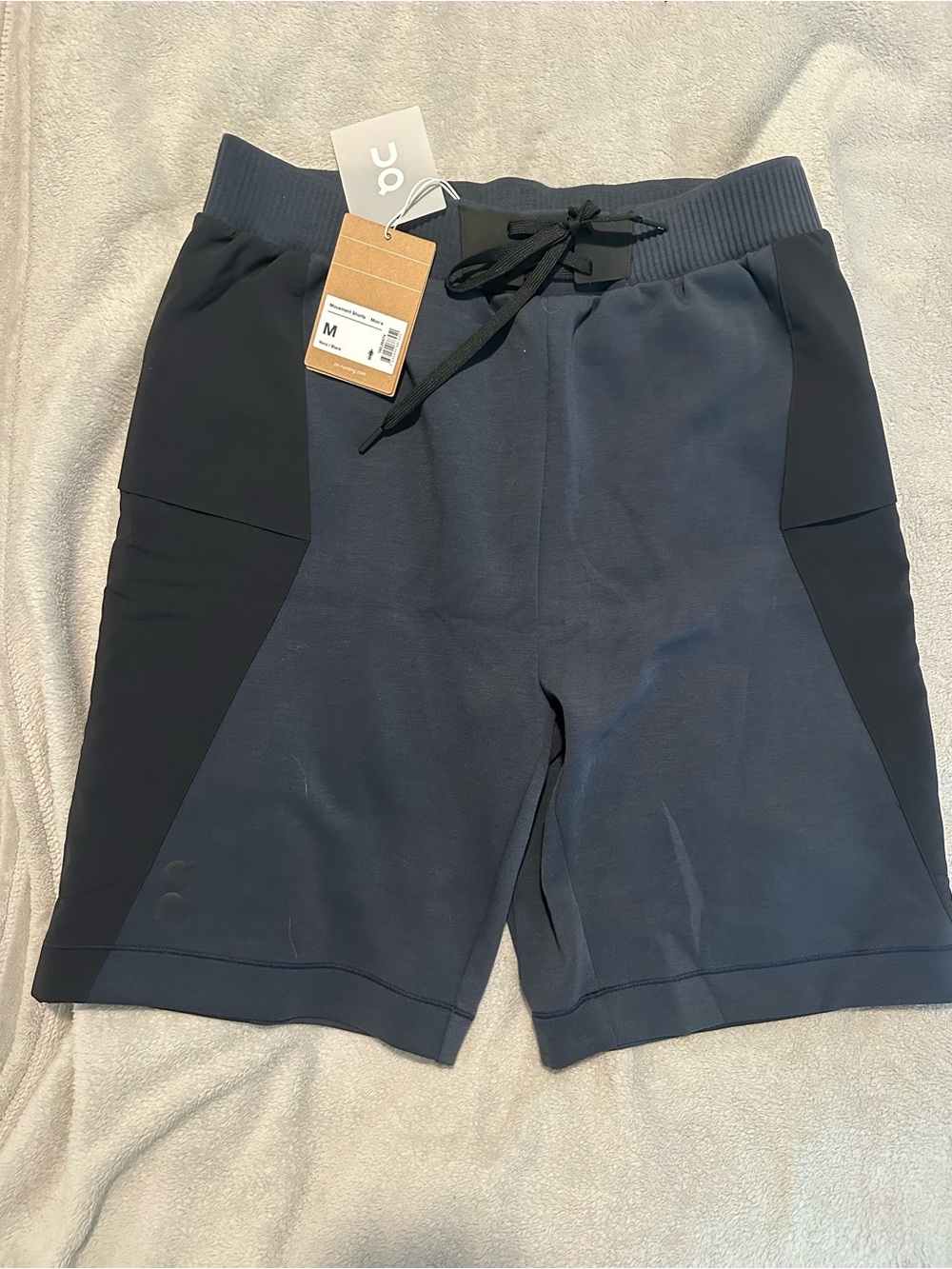 On Running Men’s Movement Shorts - Navy